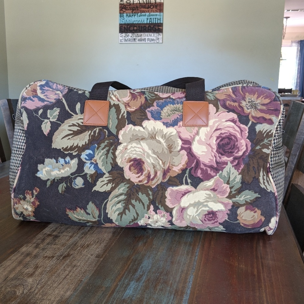 Fabric travel bag - Picture 2 of 5